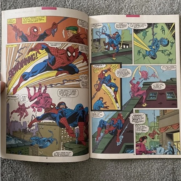 Spider-Man 26 1992 (Marvel) Mark Bagley Hologram Cover With Gatefold Poster NM+ - Picture 4 of 5